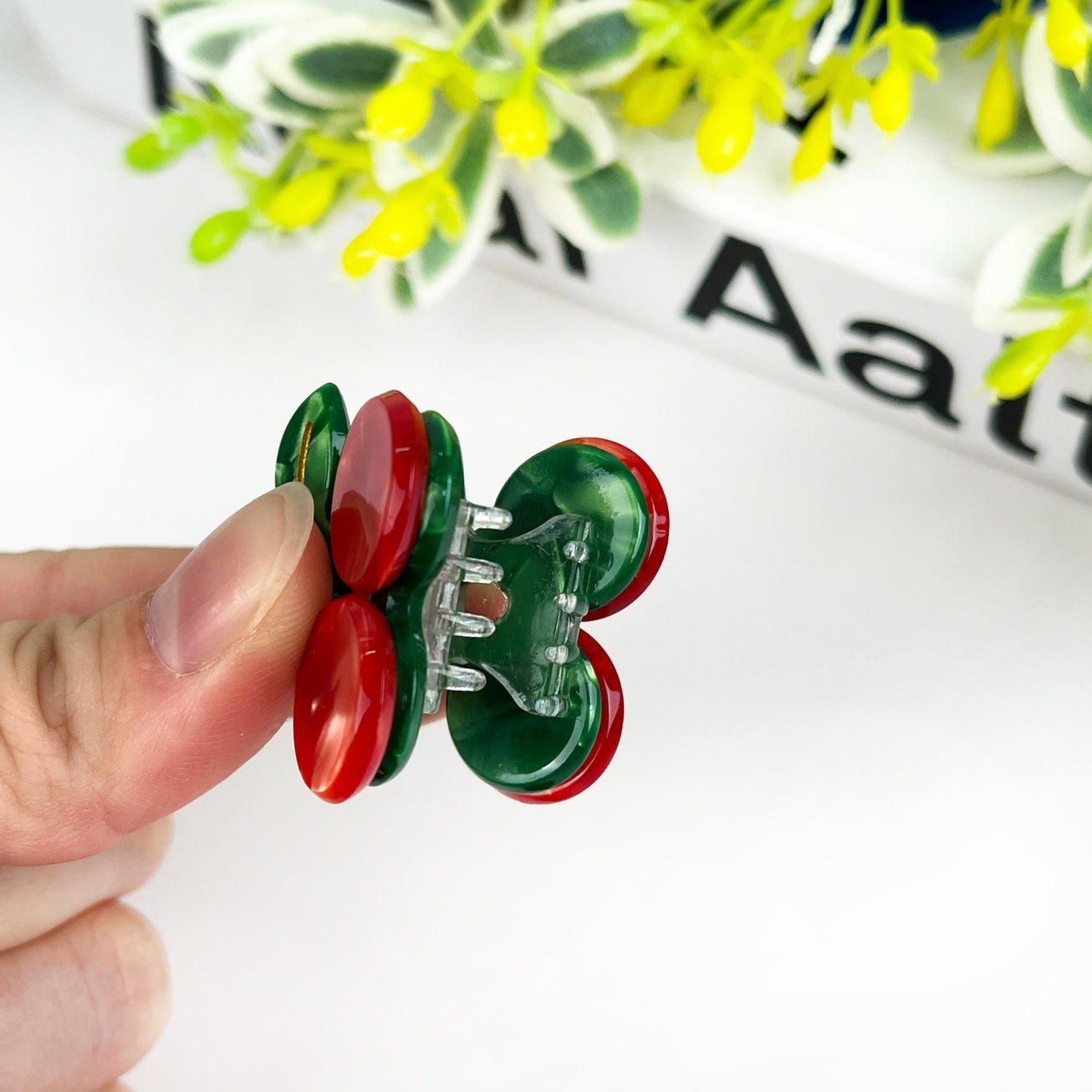 SSR Acetate Mini Cherry Claw Clip