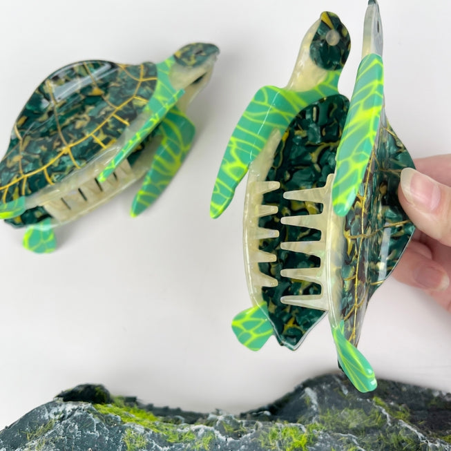 SSR Acetate Turtle Hair Claw Clip - Large Green