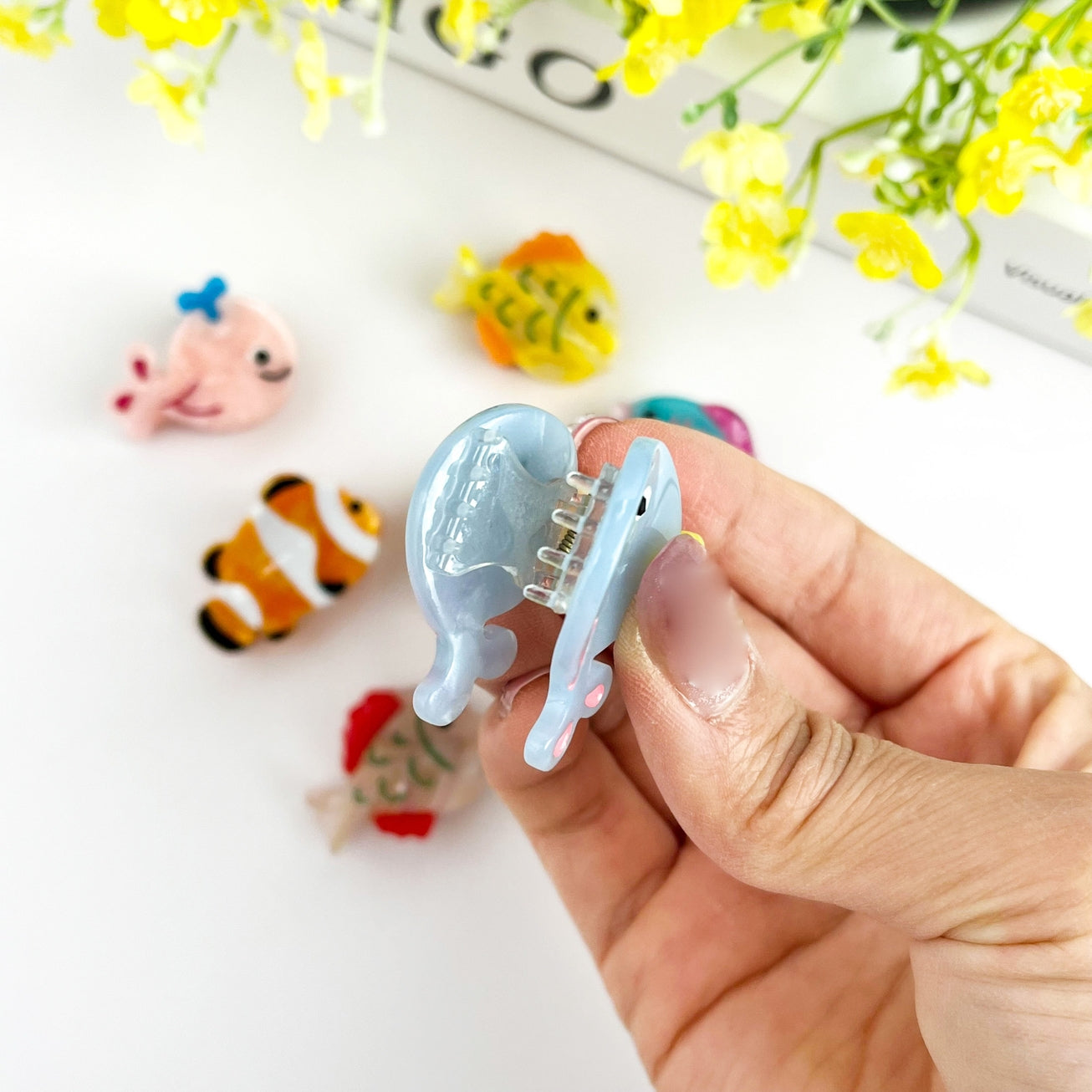 SSR Acetate Mini Pink Blue Fish Claw Hair Clip