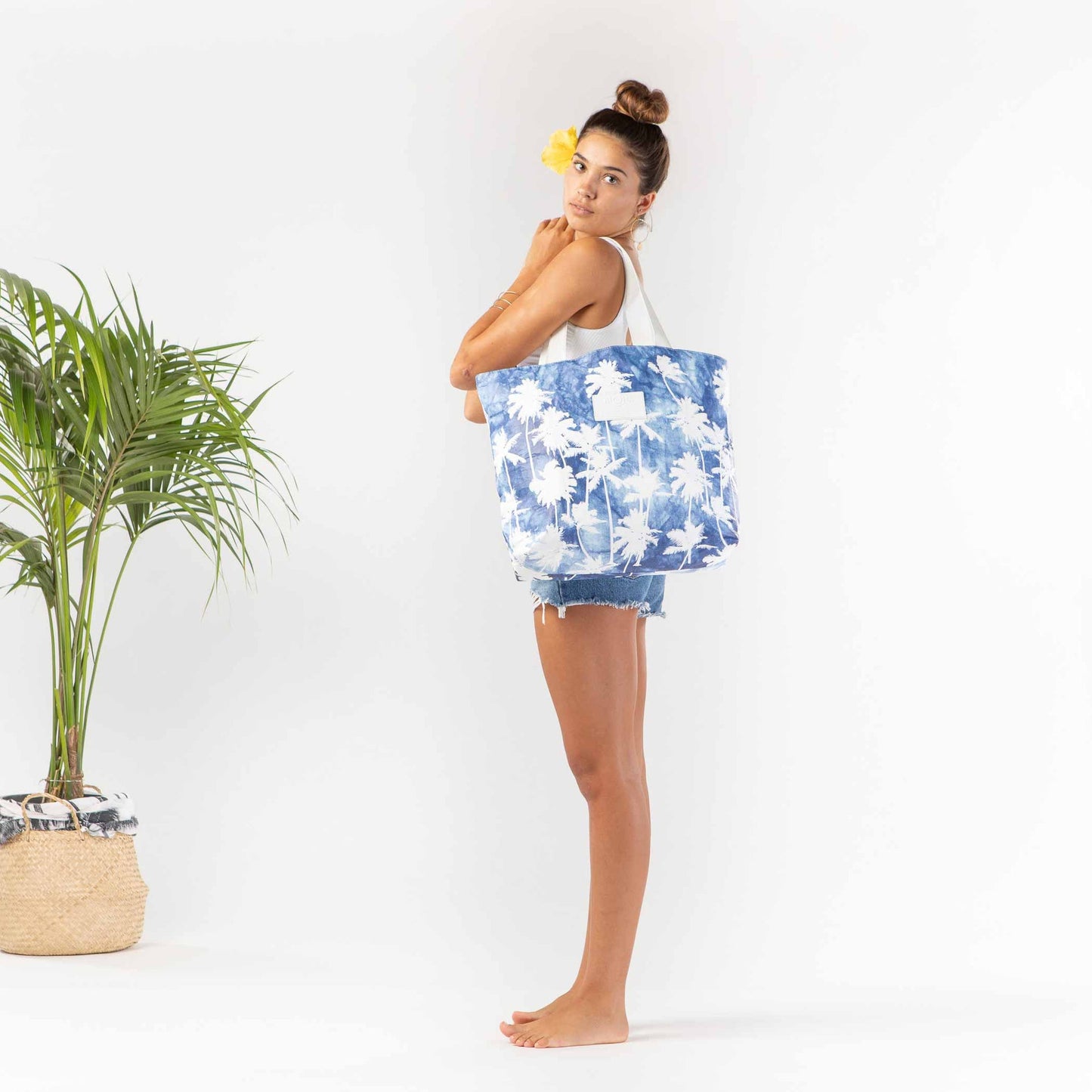 Aloha Day Tripper Tote Bag - Coco Palms Indigo