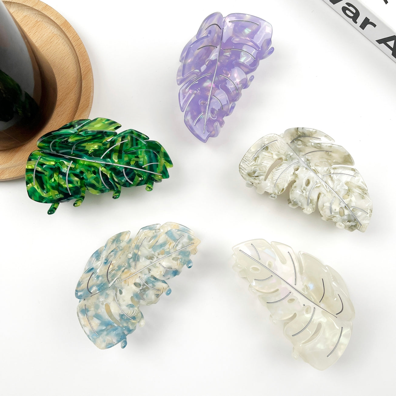 SSR Leaf Hair Claw Clip - Green