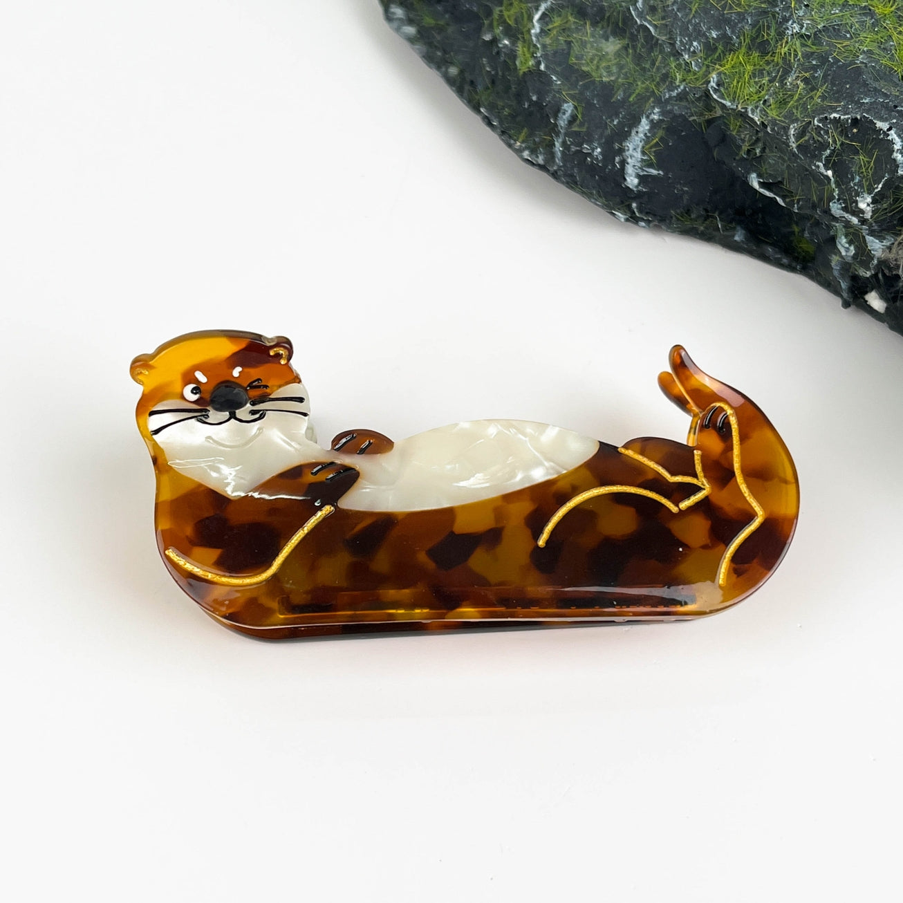 SSR Acetate Sea Otter Hair Claw Clip