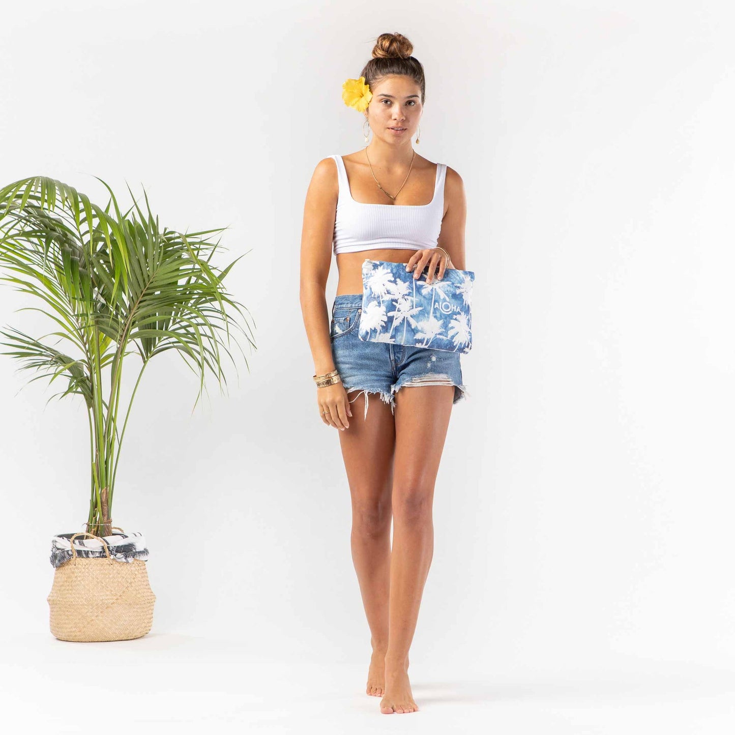 Aloha Mid Pouch - Coco Palms Indigo