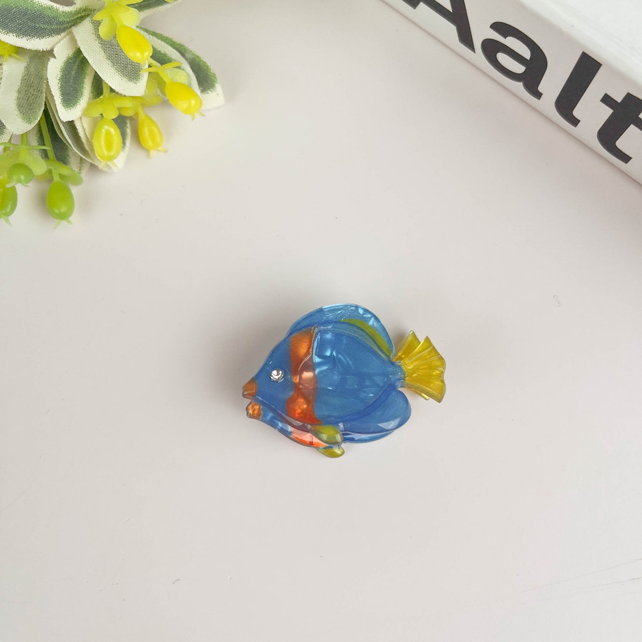 SSR Acetate Mini Blue Tropical Fish Claw Clip