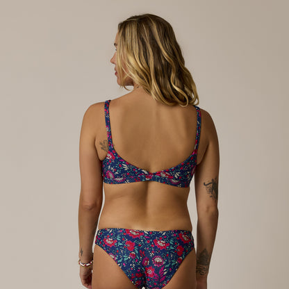 Carve Designs Breakers Compression Bikini Top - Isla