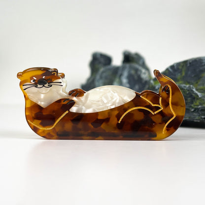 SSR Acetate Sea Otter Hair Claw Clip