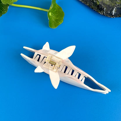 SSR Acetate White Whale Claw Clip