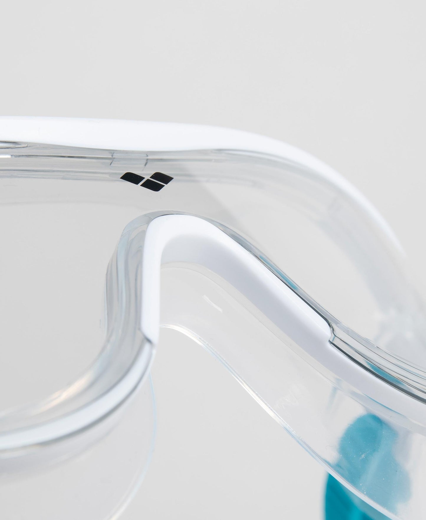 Arena The One Junior Swim Mask Age 6-12 - Clear/White/Lt Blue